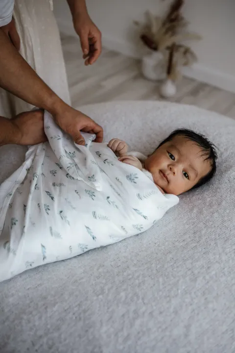 100% Bamboo Swaddle - Botanical – photo 5