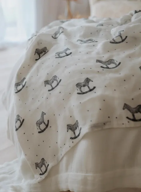 100% Bamboo Swaddle - Rocking Zebra – photo 3
